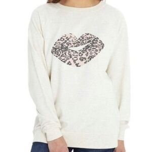WILDFOX OATMEAL COLORED OVERSIZED SWEATER WITH PINK CHEETAH LIP PRINT ON FRONT